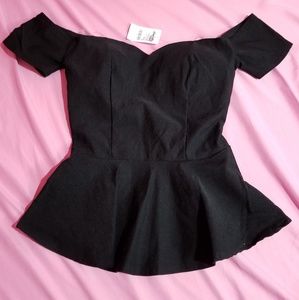 Off the shoulder peplum NWT
